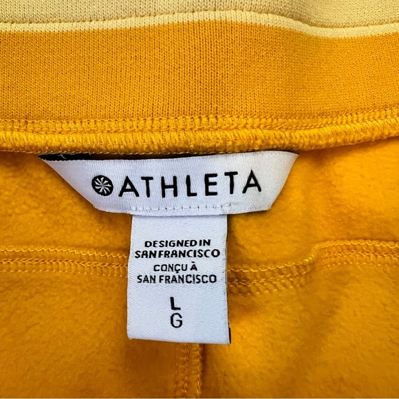 Athleta Triumph Game Point Shortie Short Size Large Yellow 988041 - Picture 11 of 11